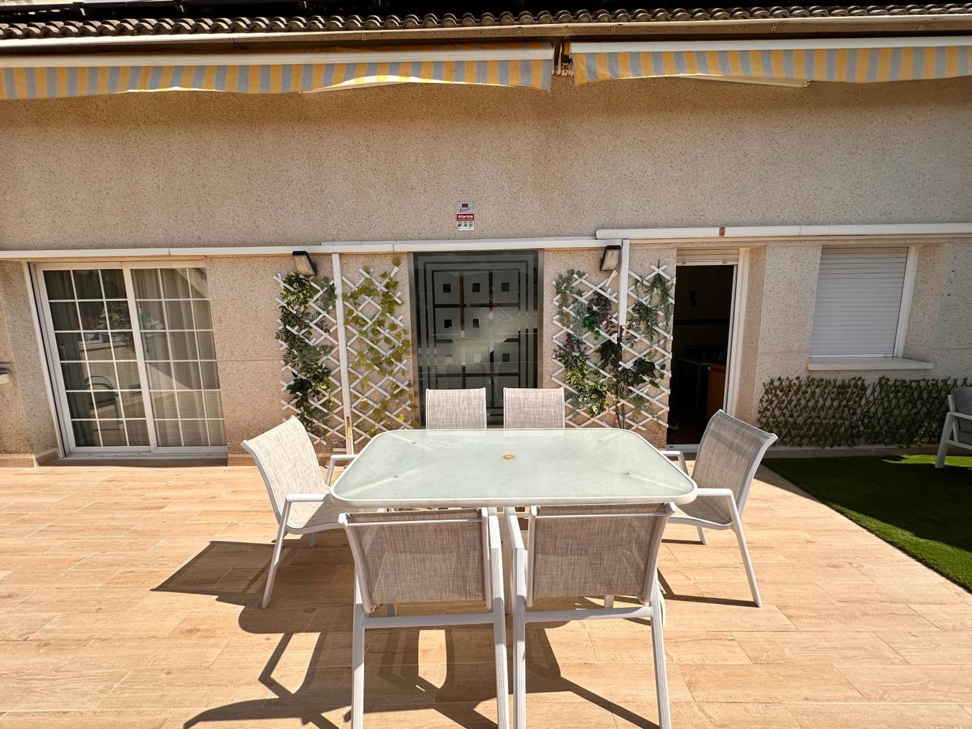 Casa Con Piscina Y Vistas En Vallirana/Barcelona Villa Dış mekan fotoğraf