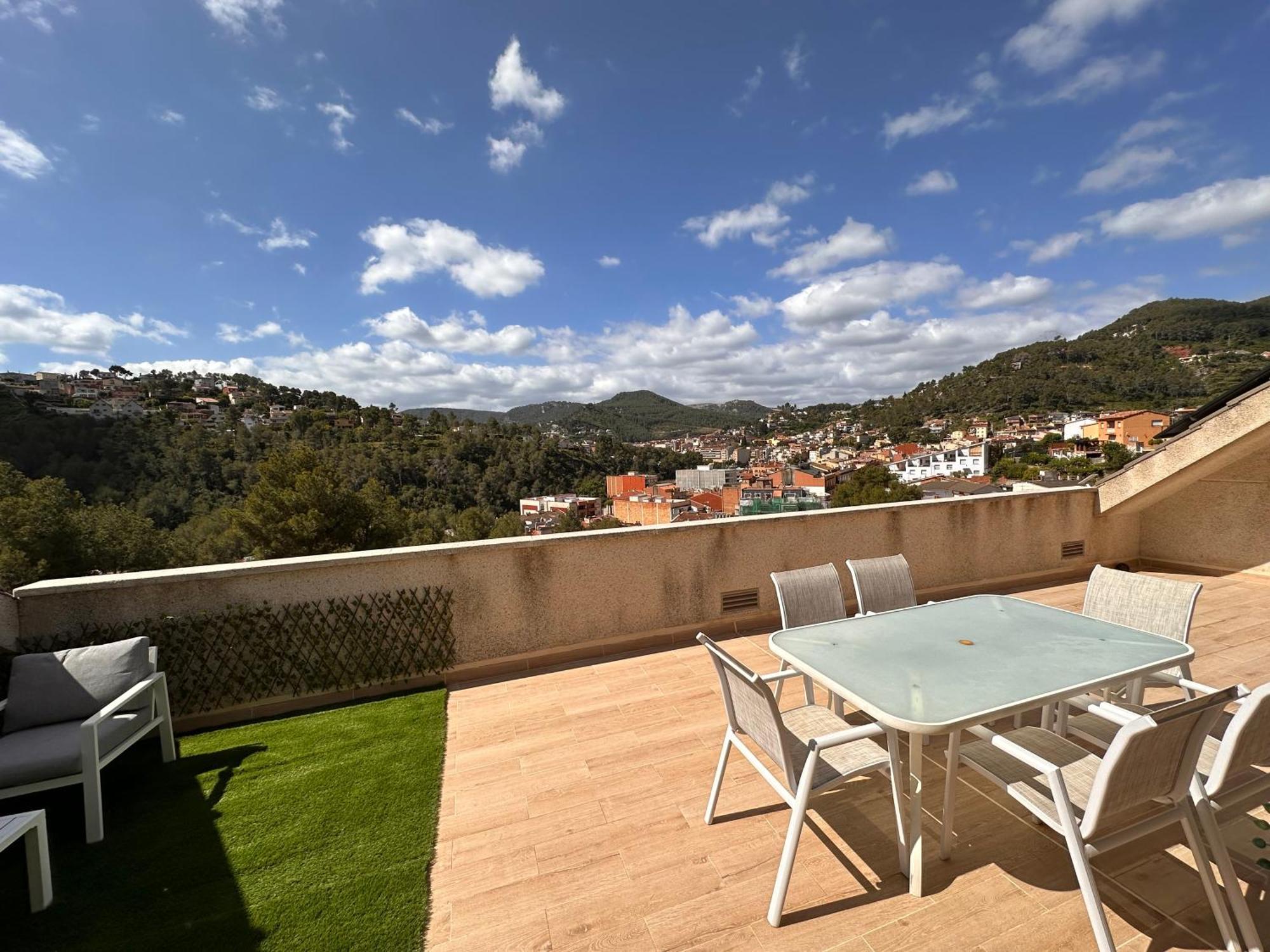 Casa Con Piscina Y Vistas En Vallirana/Barcelona Villa Dış mekan fotoğraf